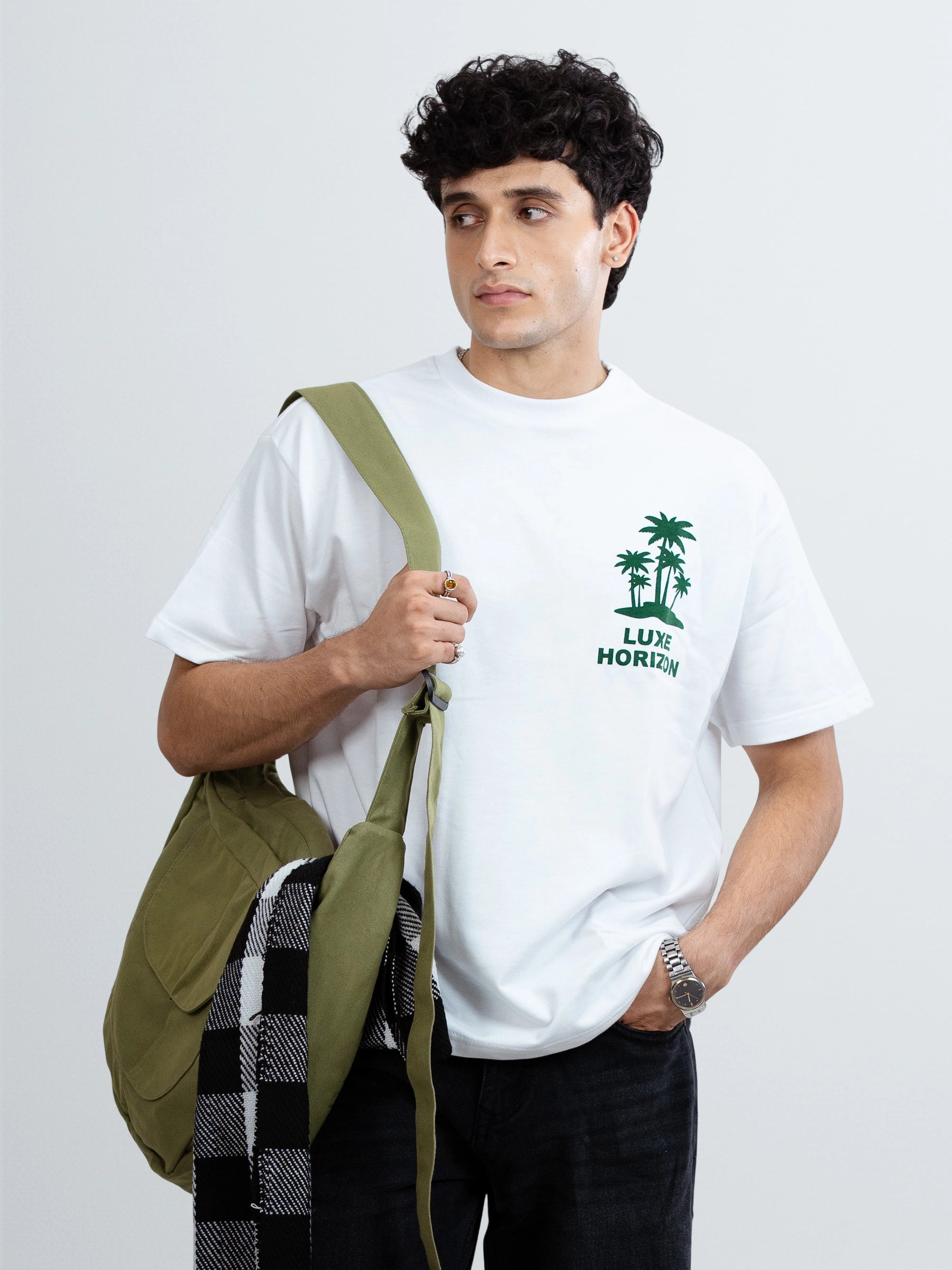 WHITE LUXE HORIZON OVERSIZED TSHIRT