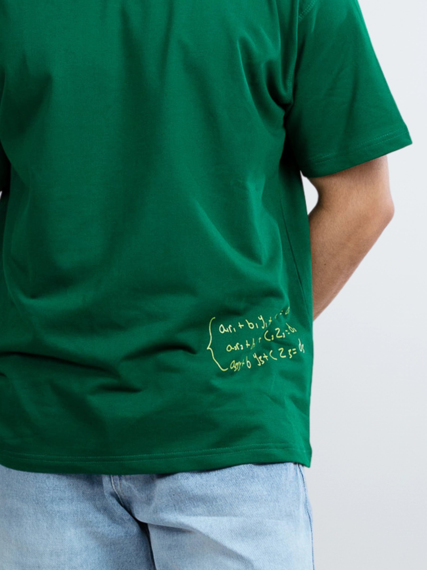 GREEN BALANCED OVERSIZED TSHIRT