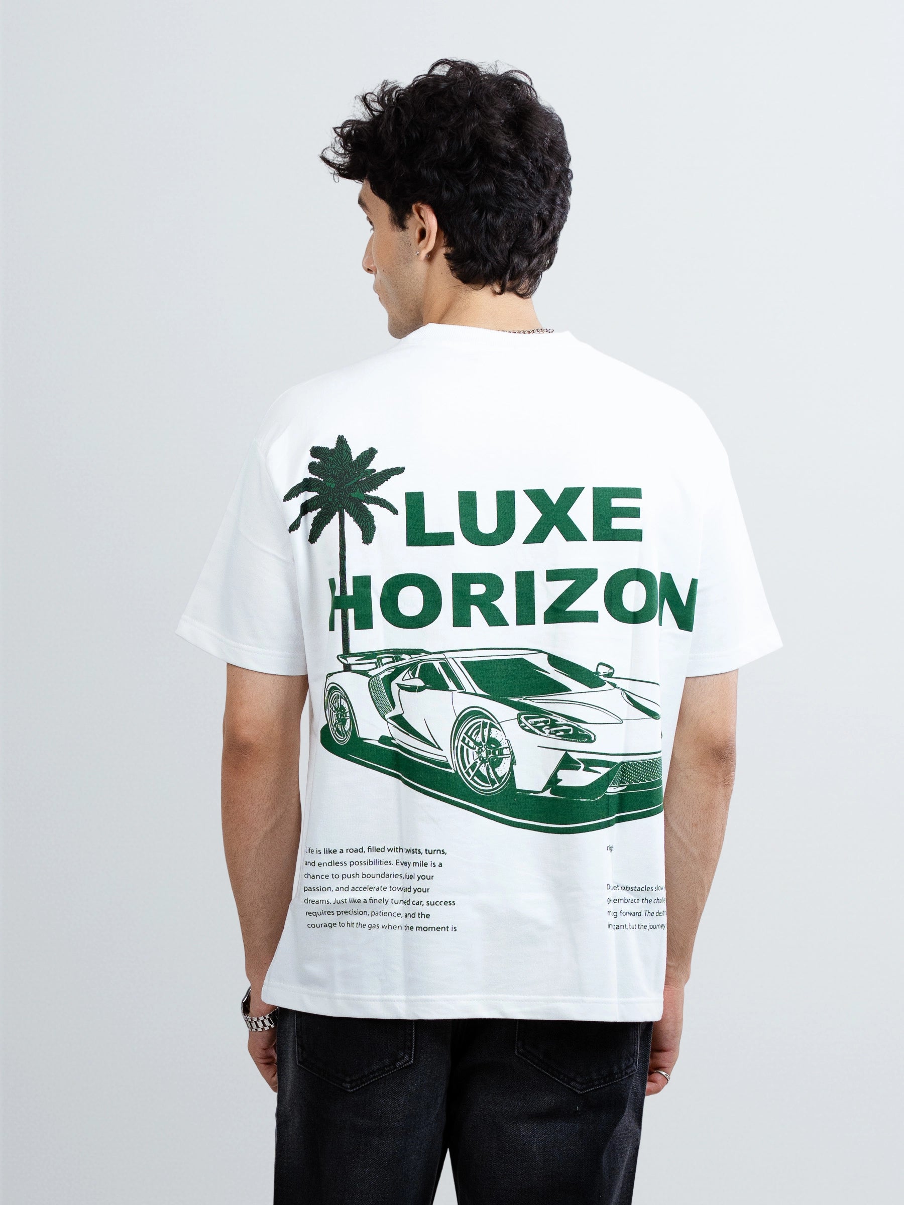 WHITE LUXE HORIZON OVERSIZED TSHIRT