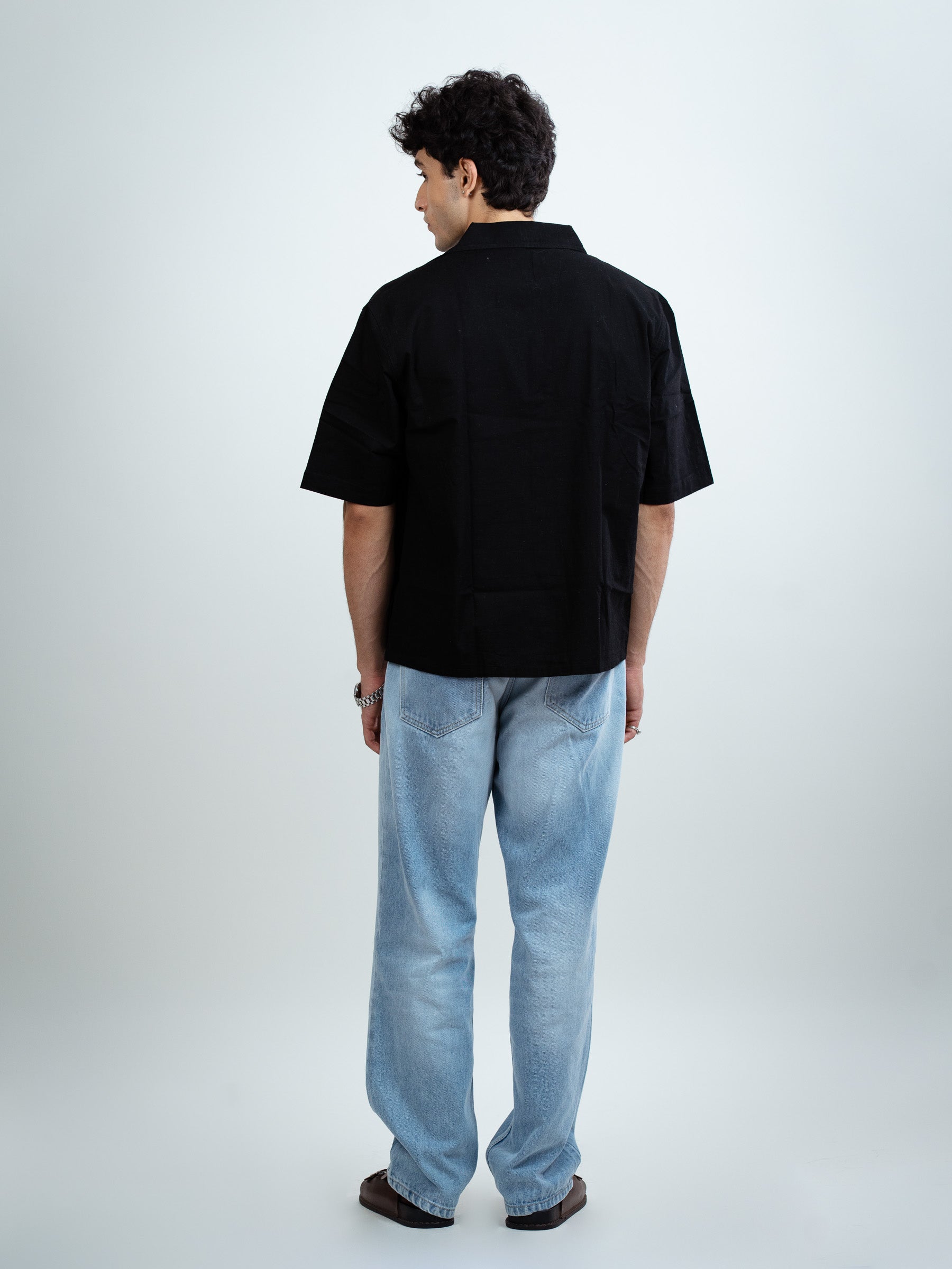 BLACK EMBROIDERED BOXY FIT SHIRT