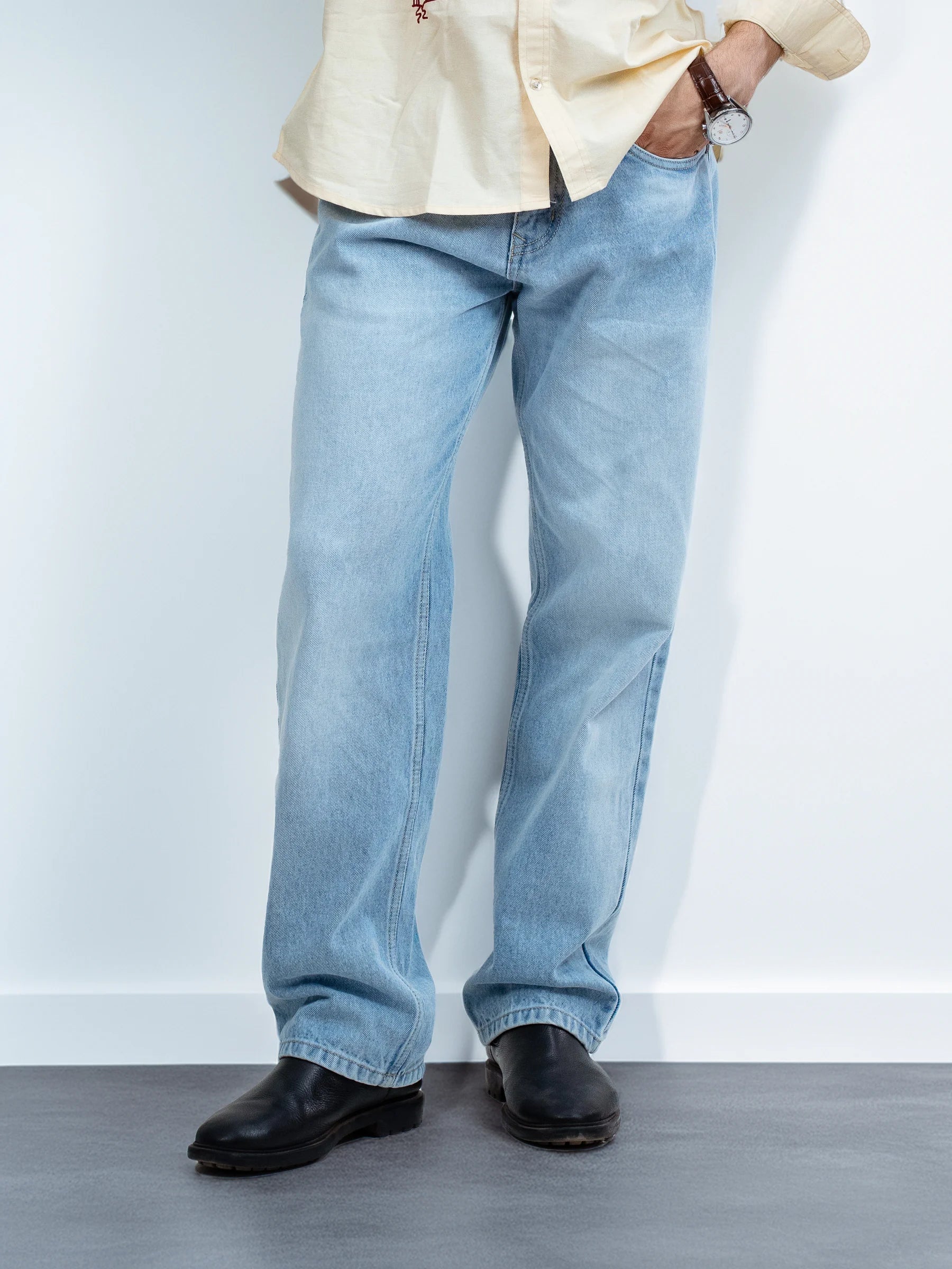 BLUE FADED STRAIGHT FIT JEANS